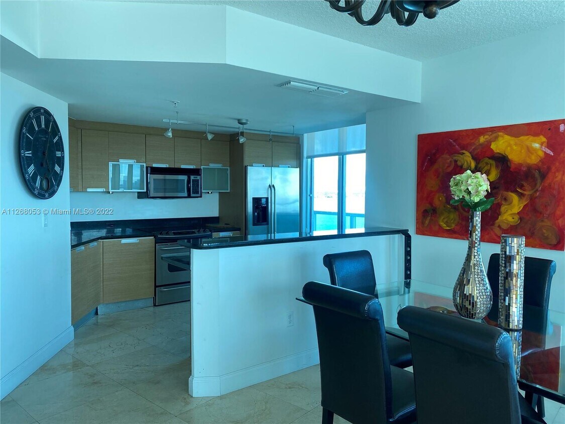 1881 79th Street Cswy Unit 905, North Bay Village, FL 33141 Condo for