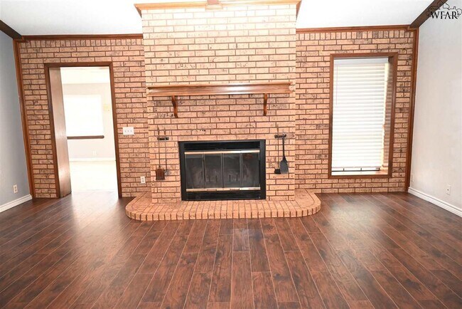 Foto del edificio - 1206 Amherst St
