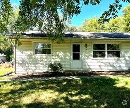 Building Photo - 150-152 Fauber Ln