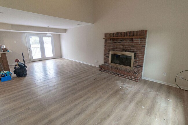 Foto del edificio - 1915 Mirtle Grove Ct