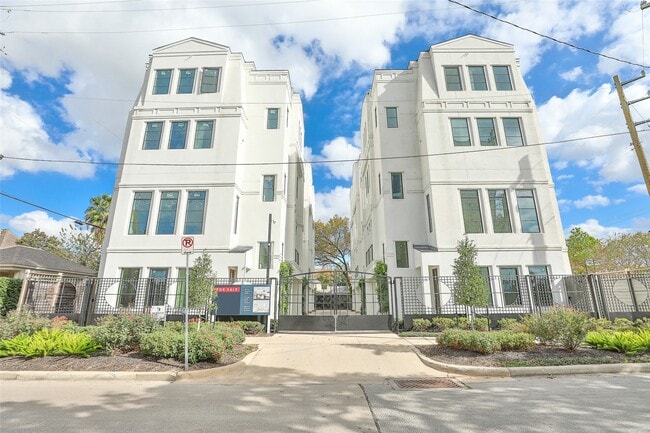 Foto del edificio - 4527 Graustark St