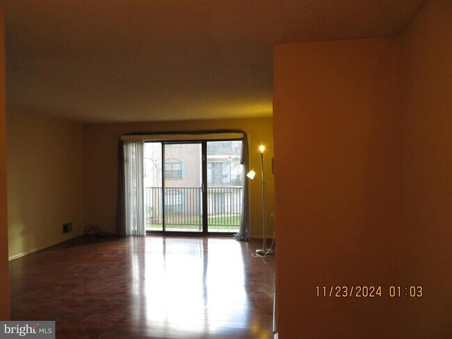 Foto del edificio - 19 Joyner Ct