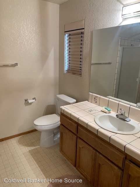 Building Photo - 3 br, 2.5 bath House - 3880 Nielson Road