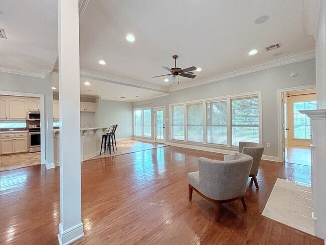 Foto del edificio - 3919 Meadow Ridge Dr