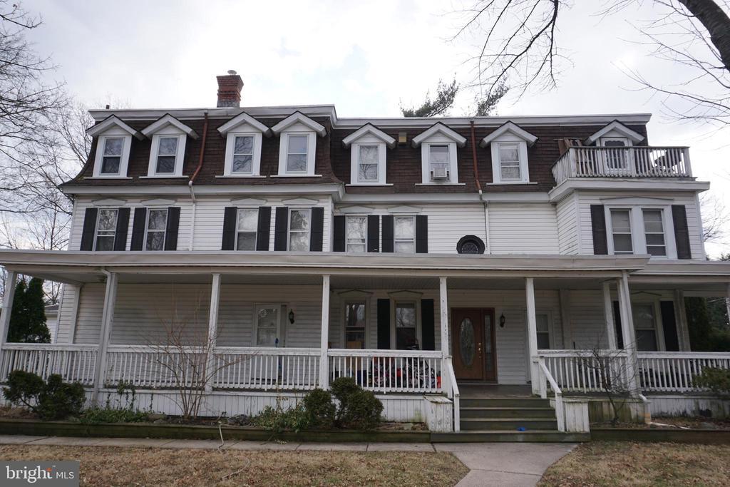 Building Photo - 1301 Deer Run Rd