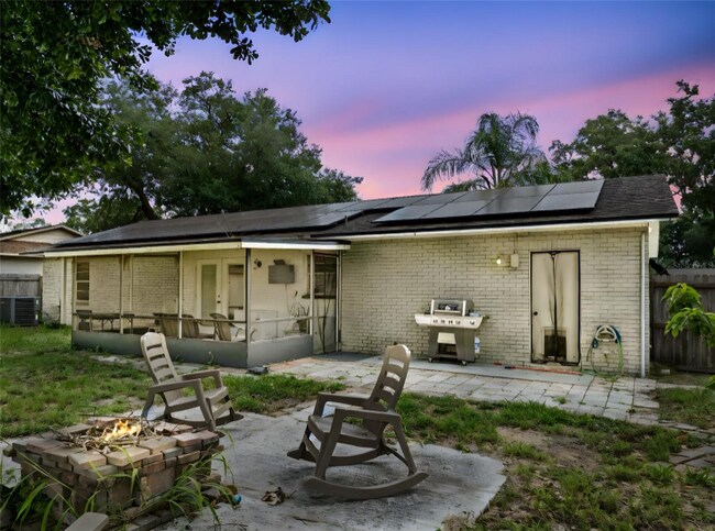 Building Photo - 4906 Presidential St