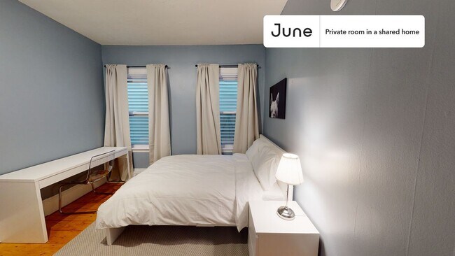 Foto del edificio - Room in Shared 4 bed/1 bath home in Polish Triangle