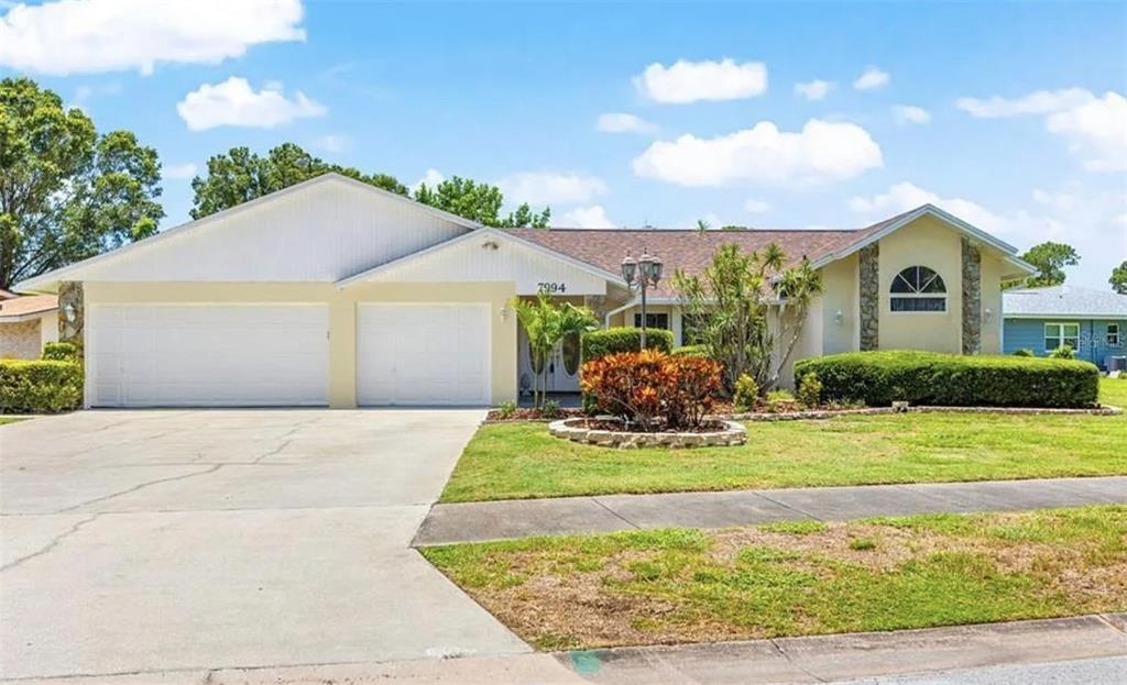 Foto principal - 7994 Jaywood Rd