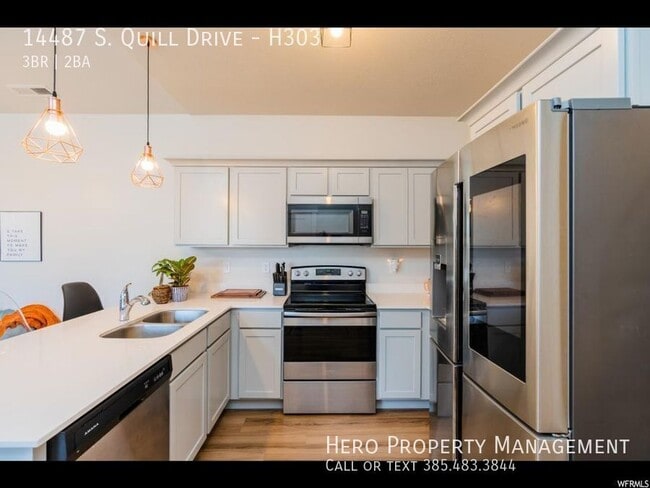 Building Photo - 14487 S Quill Dr