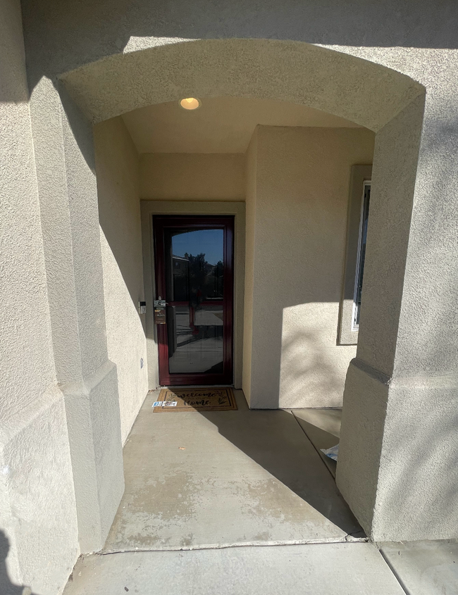Building Photo - Coming Soon for Lease! 3 bedroom single st...