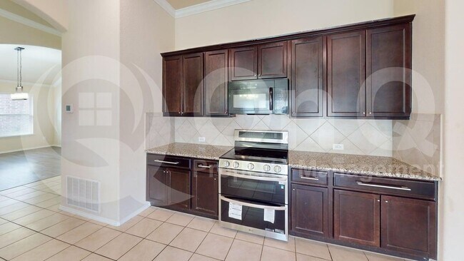 Foto del edificio - 5117 Texana Dr