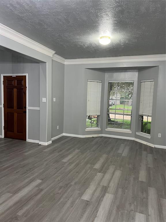 Building Photo - 17127 Mountain Crest Dr