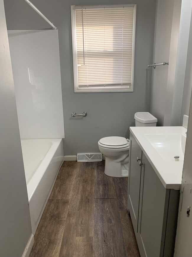 Foto del edificio - 4109 N 56th St