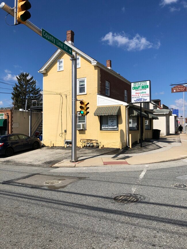 2.ª y 3.ª planta (dos niveles) - 700 Haverford Rd