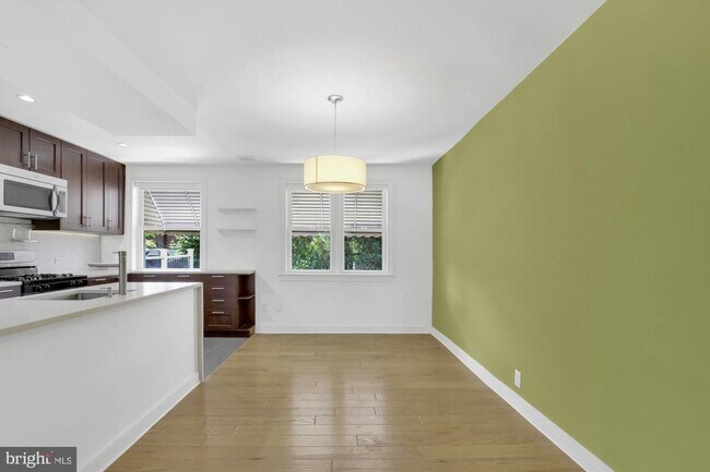 Foto del edificio - 342 Dawson St