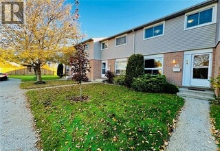 Building Photo - 210 Carlyle Dr