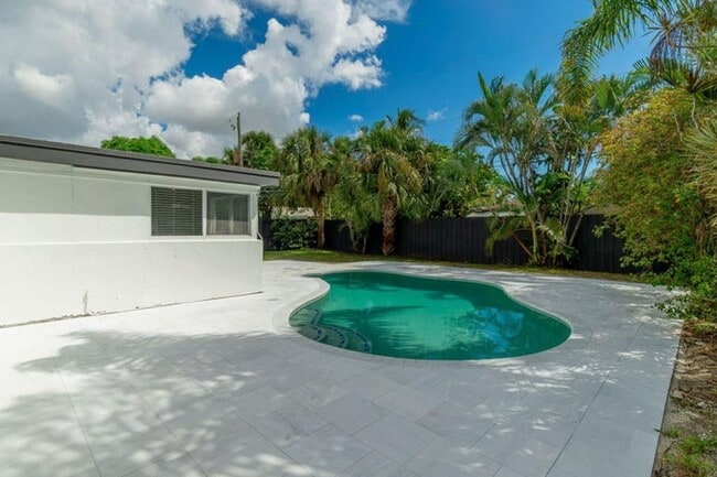 Photo - 4330 NE 13th Ave House