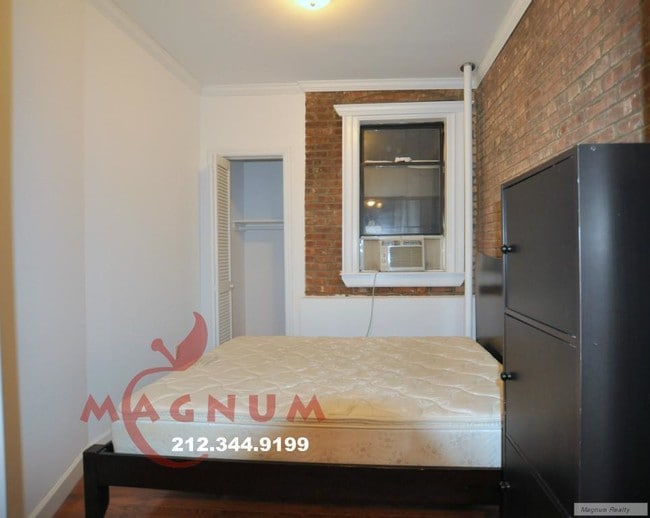 Building Photo - 65 Ludlow St