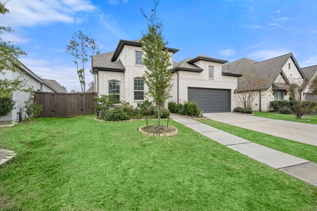 Foto del edificio - 16826 Beechwood Forest Way