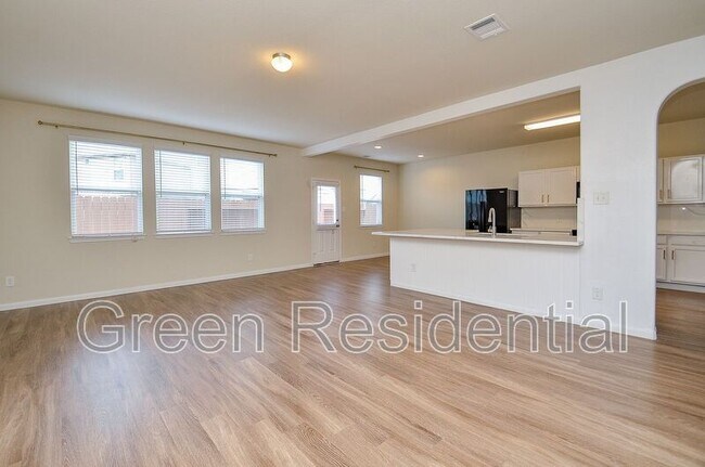 Building Photo - 5815 Adelaide River Dr