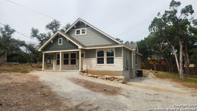 Building Photo - 1316 Cedar Bend