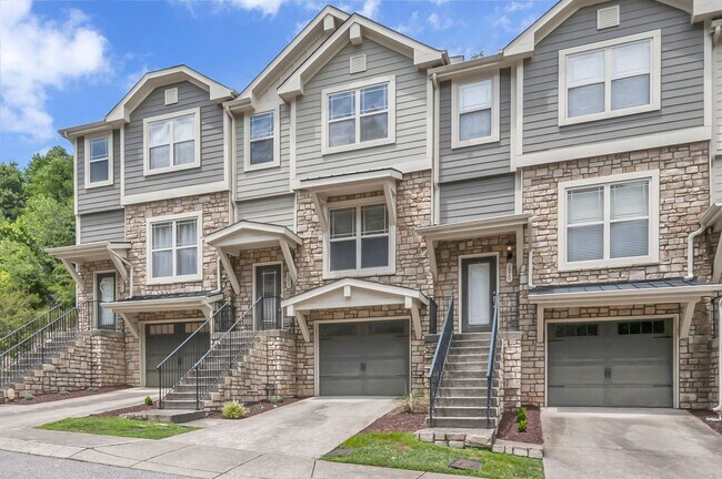Foto del edificio - Awesome 3BE/2.5BA home in Bellevue!