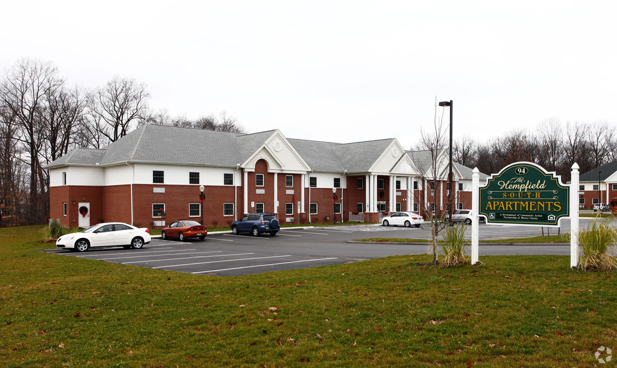 Foto principal - The Hempfield Apartments