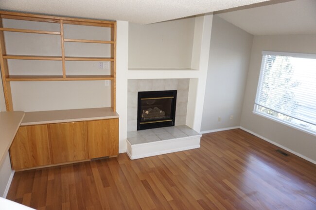 Building Photo - 5770 Pamlico Dr