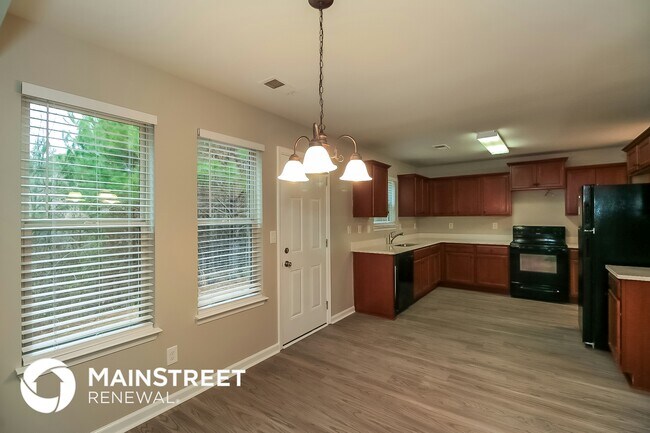 Foto del edificio - 7826 Bell Tower Ln