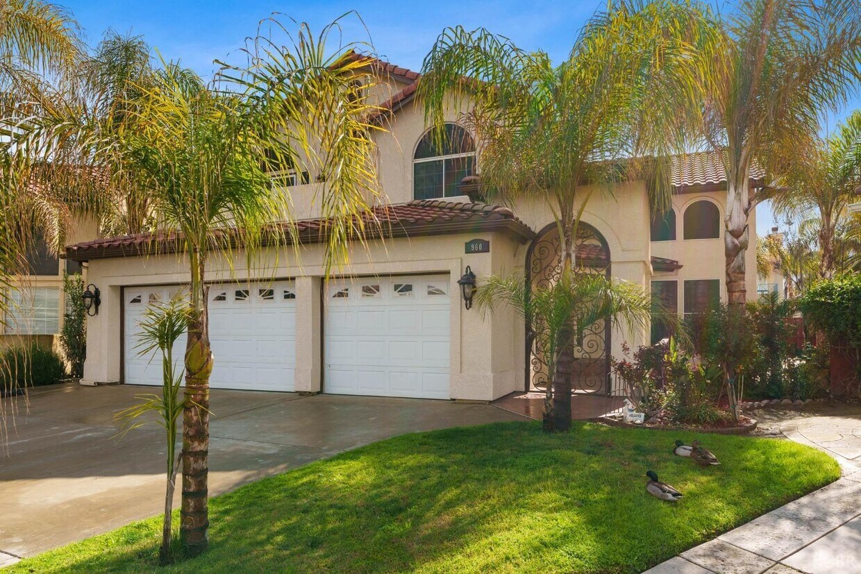Foto principal - 960 Vista Pl