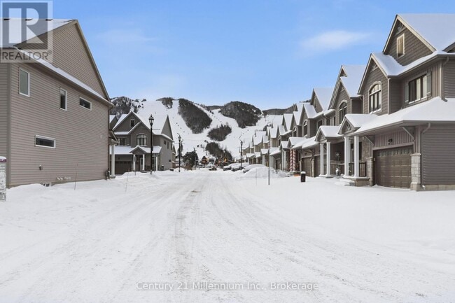 Building Photo - 118 Jewel St