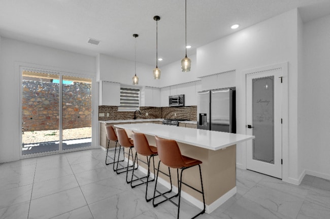 Foto del edificio - 1789 Urijah Pl