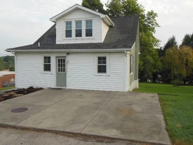 Photo - 4920 Colonial Ave House