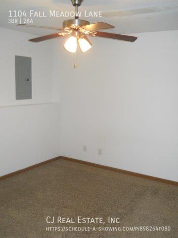 Foto del edificio - 1104 Fall Meadow Ln