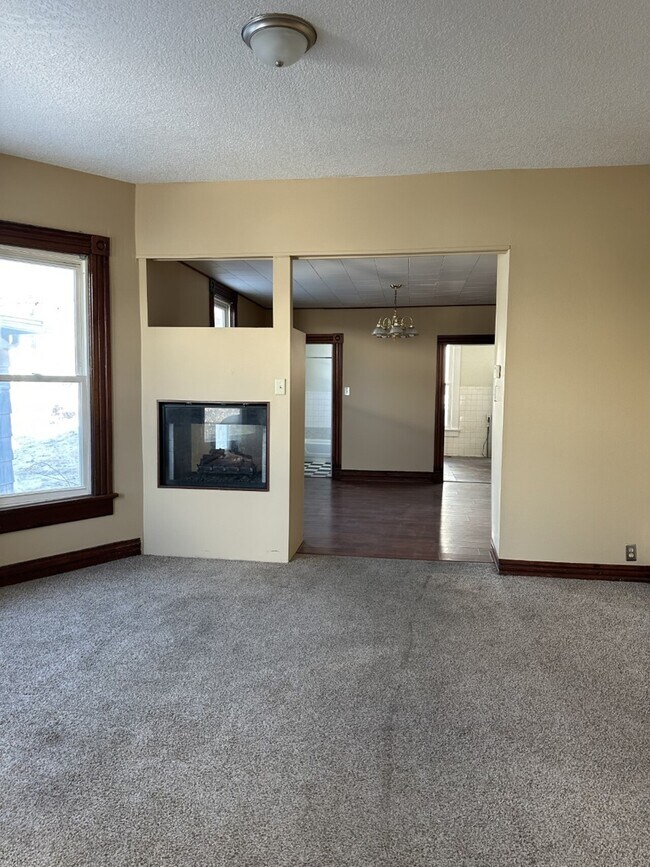 Building Photo - 2907 Angelique Street