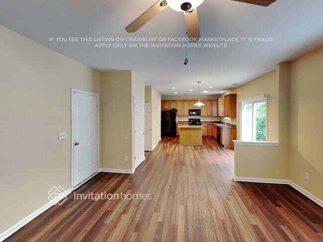Foto del edificio - 5032 Newport Landing Way