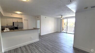 Building Photo - 2301 W Preserve Way