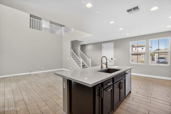 Foto del edificio - 3925 E Megan St