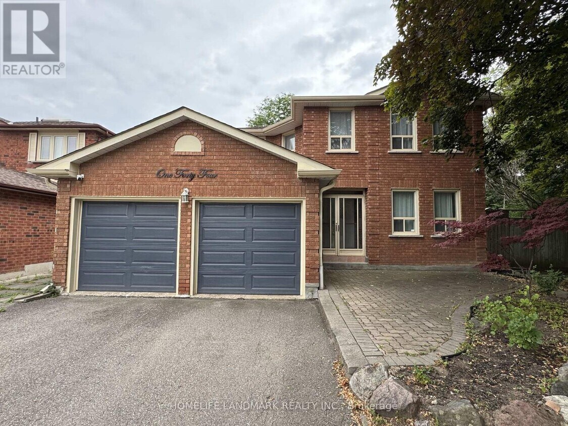 Photo principale - 144 Lyndhurst Dr