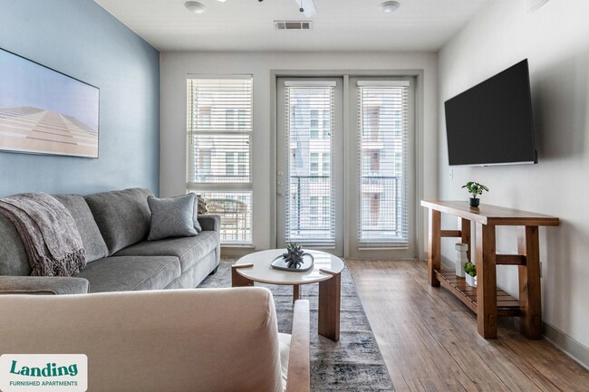 Building Photo - 1852 E Northside Dr