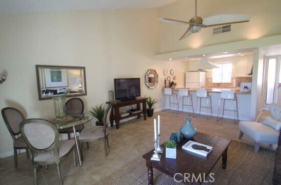 Foto del edificio - 41484 Inverness Way