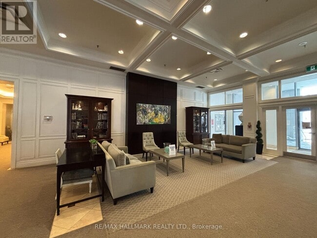 Building Photo - 33 Empress Ave