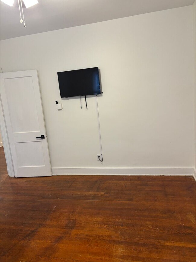 Foto del edificio - Charming 2-bedroom 1 bath