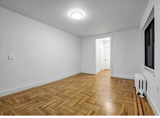 Foto del edificio - Newly Renovated 1-Bedroom Apartment for Rent