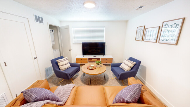 Building Photo - 1552 Moon River Dr
