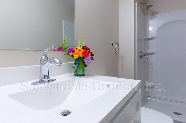 Foto del edificio - 35 Olga Ave