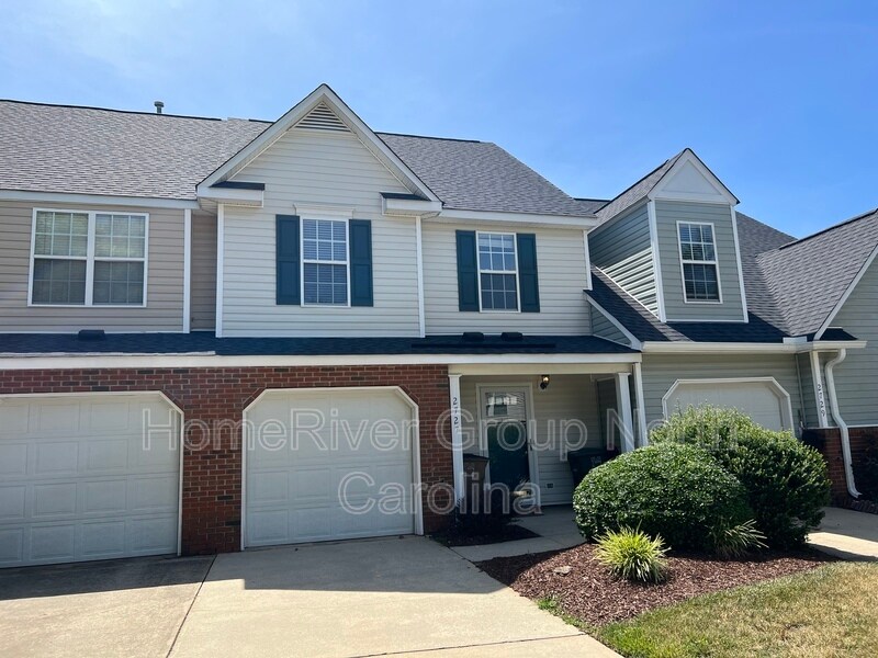 Primary Photo - 2727 N Keswick Way