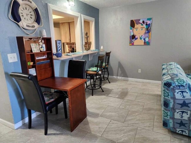 Foto del edificio - 400 Auburn Dr