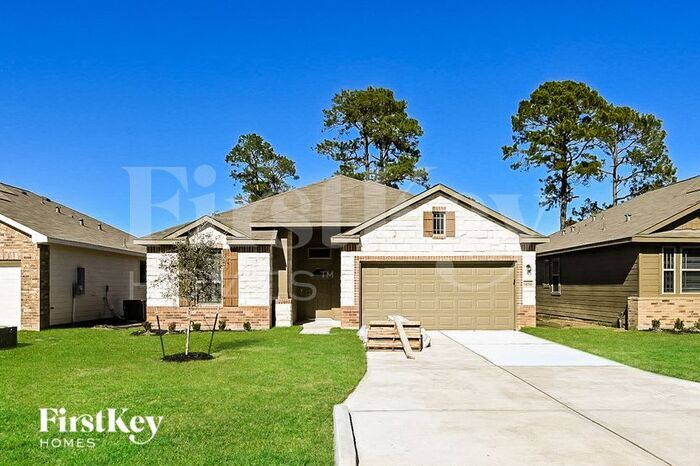 Primary Photo - 14765 Country Club Dr