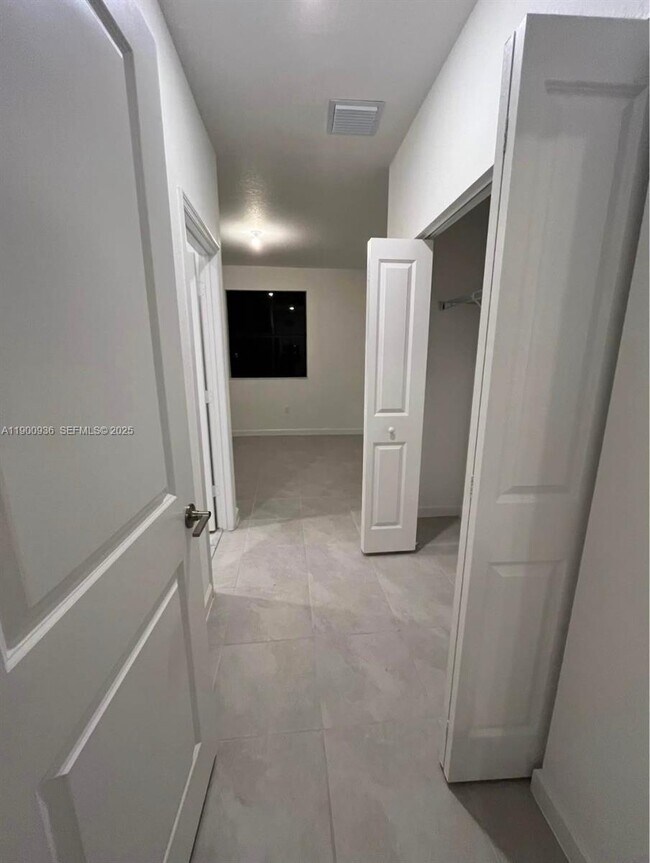 Foto del edificio - 12950 SW 229th Ter